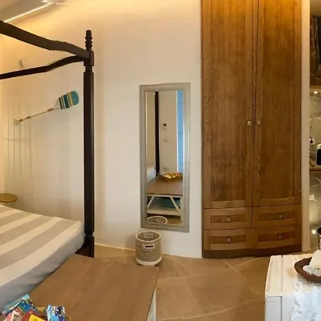 Guest house Zinnibiri 3*